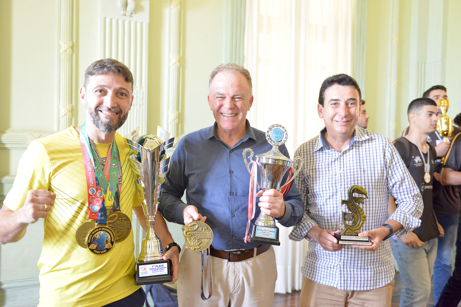 Governo ES - Edson Venturatto conquista ouro no Campeonato Mundial de  Kickboxing